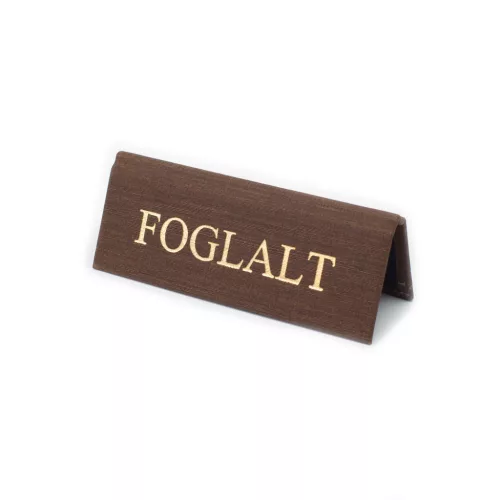 Rezervačná tabuľka, hnedá textilná koženka, zlatá potlač, malá