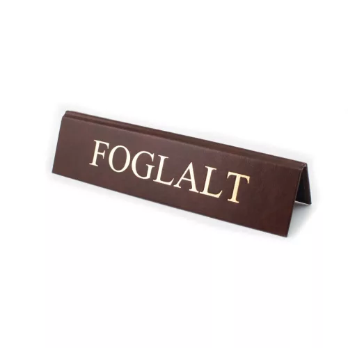 Rezervačná tabuľka, tmavohnedá koženka, zlatá potlač, veľká