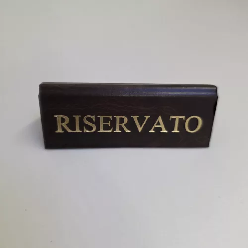 Stolová tabuľka RISERVATO, tmavohnedá koženka, zlatá potlač, malá