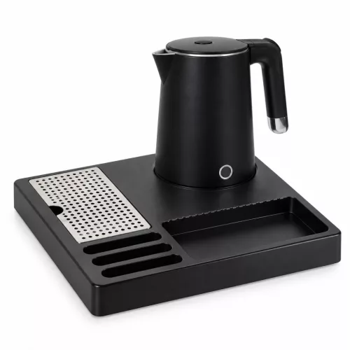 HOBBB Assens podnos + Herning K105 rýchlovarná kanvica, 1 l – súprava