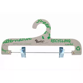 ECO vešiak s klipom na nohavice