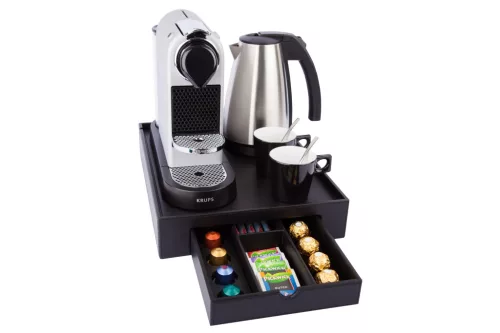 Btray Space podnos + Style rýchlovarná kanvica, 1 l + 2 čierne šálky – súprava